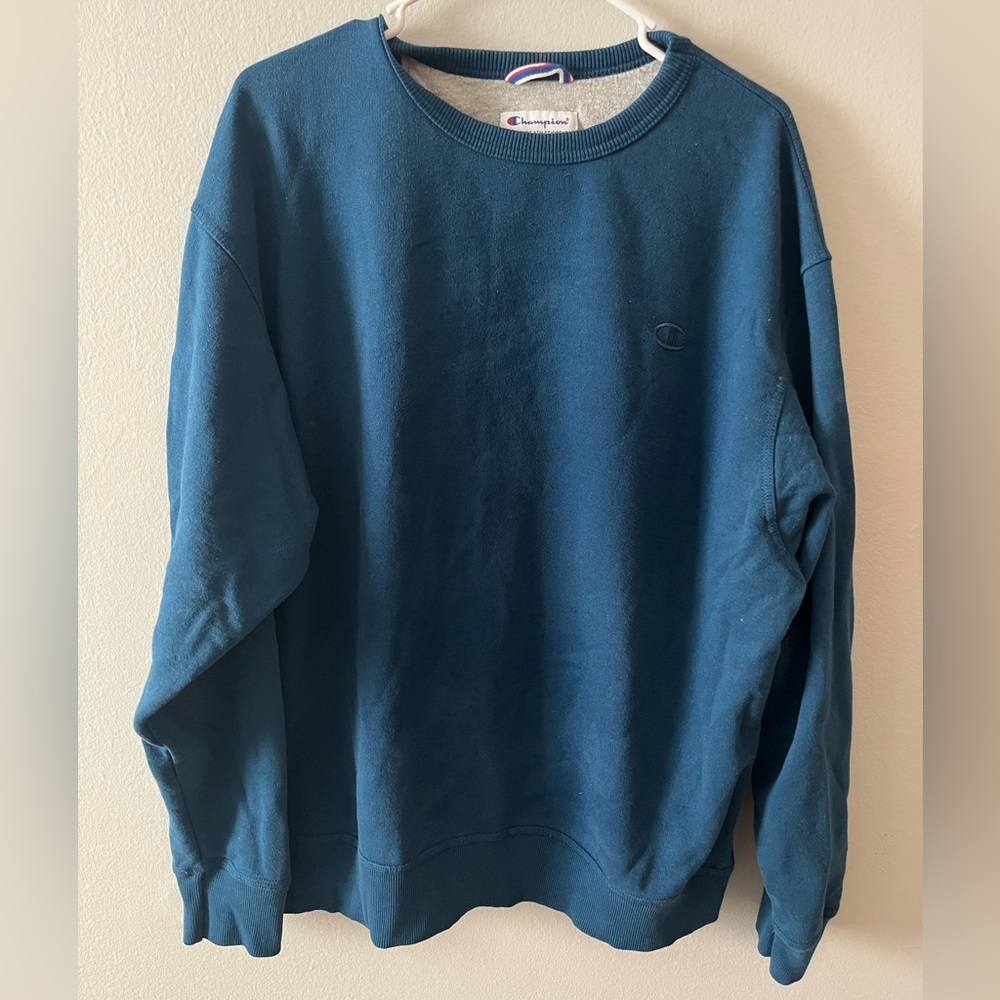Champion Sweatershirt